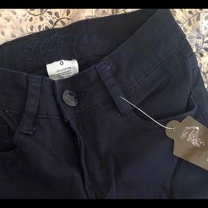 FASHION NOVA Mid-Rise Skinny Pants (Navy Blue)